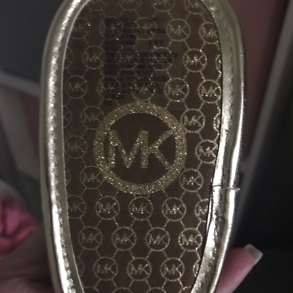 Boot - Picture 3 of 3